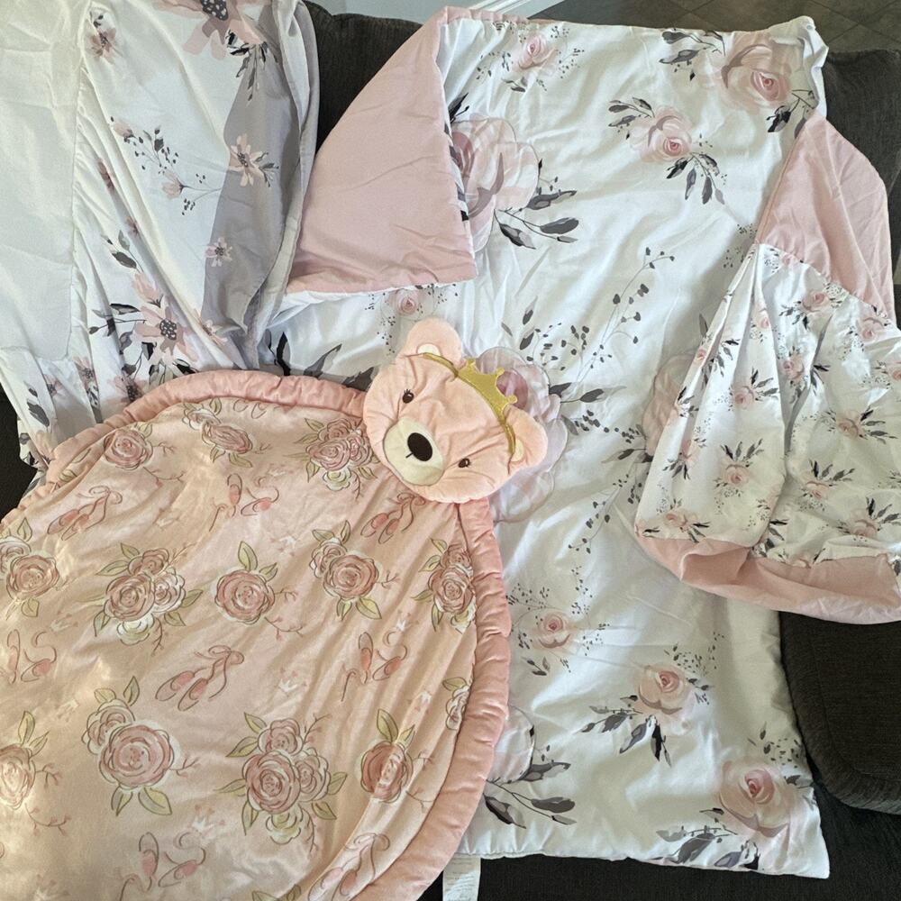 BEEWEED Floral Crib Blanket Comforter, Skirt, Diaper Holder, Bear Rug‎ Pink Rose